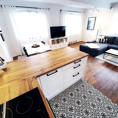 Apartman Linda - Velka Lomnica Exteriér fotografie